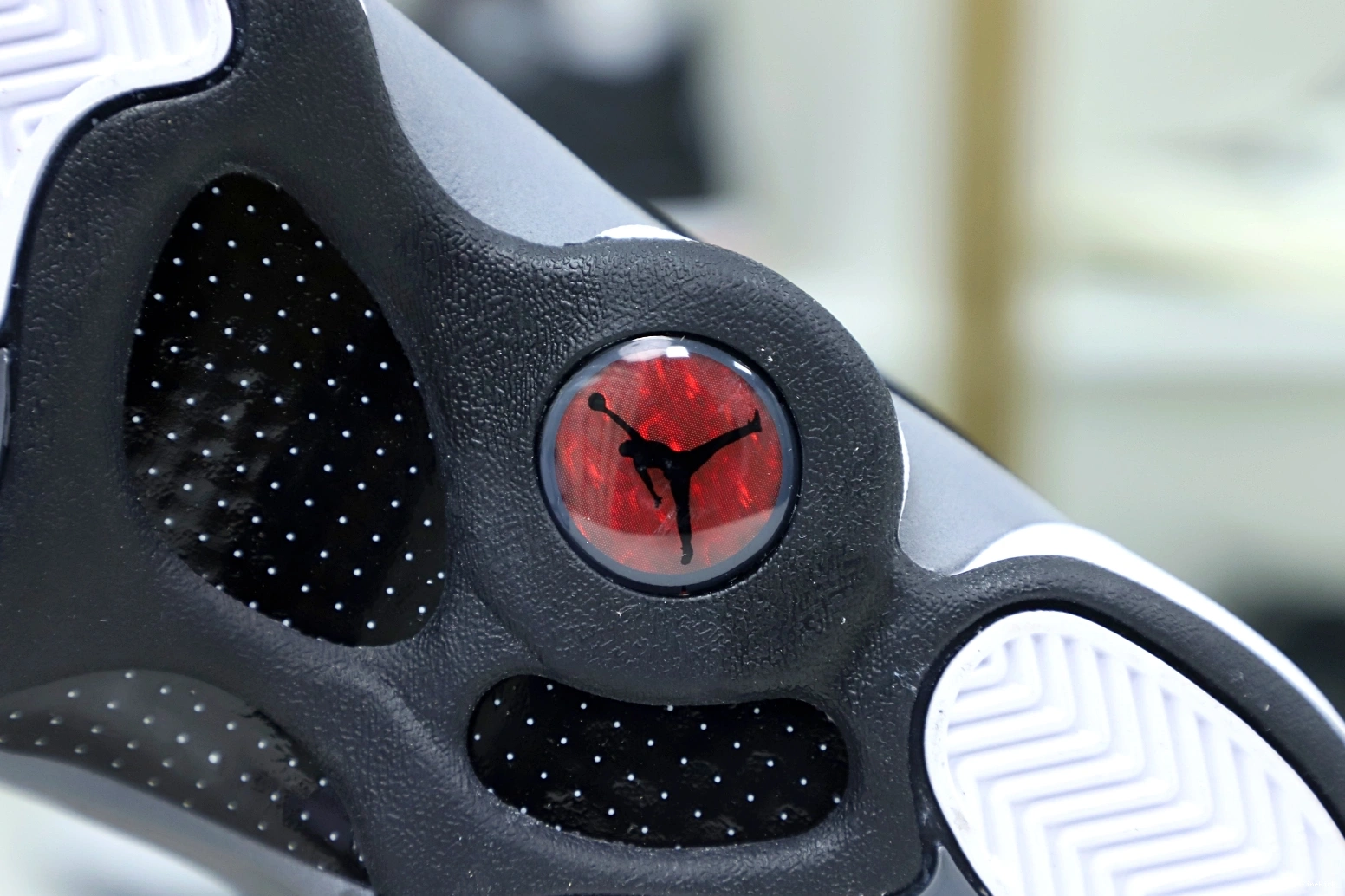 Retro Jordan Air 13 